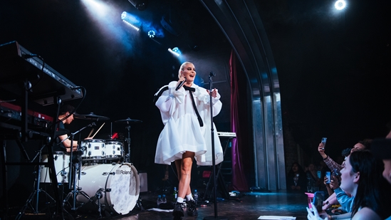 Anne Marie performs for Lafayette for BRITs Week 2022!