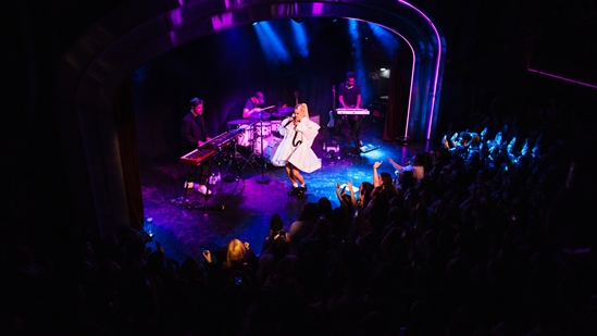 Anne Marie performs for Lafayette for BRITs Week 2022!