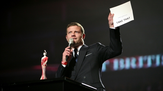Dermot O'Leary revealing Take That as British Group at The BRITs 2011