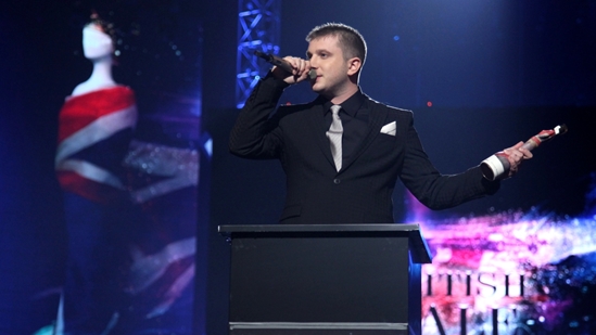 Plan B accepting the award for British Male Solo Artist at The BRITs 2011